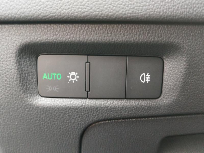 Škoda Octavia Combi Selection TDI DSG