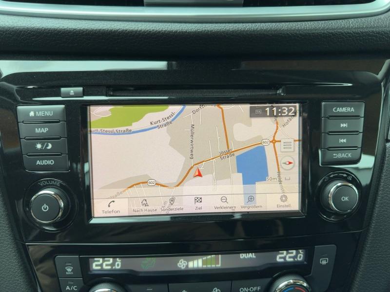 Nissan QASHQAI 1.3 Connecta Aut.