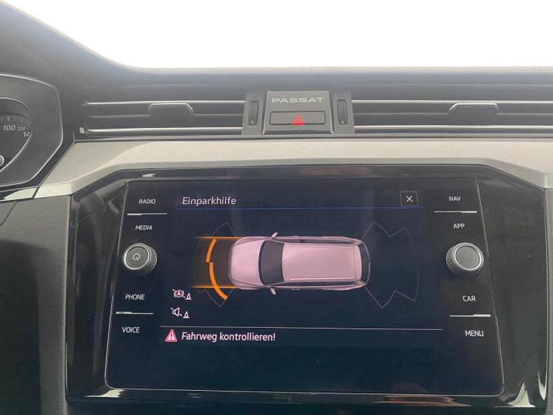 VW Passat Variant Business TDI