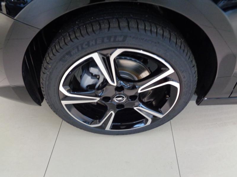 Opel CORSA F GS 1.2 S/S 6G 100PS