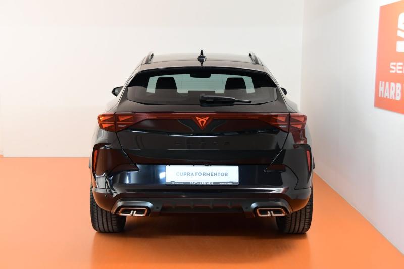 CUPRA Formentor e-HYBRID 204 PS DSG BlackEdit.