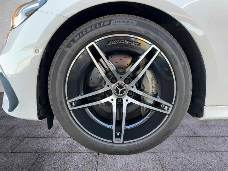 MERCEDES-BENZ E 300 de T 4M AMG-Line