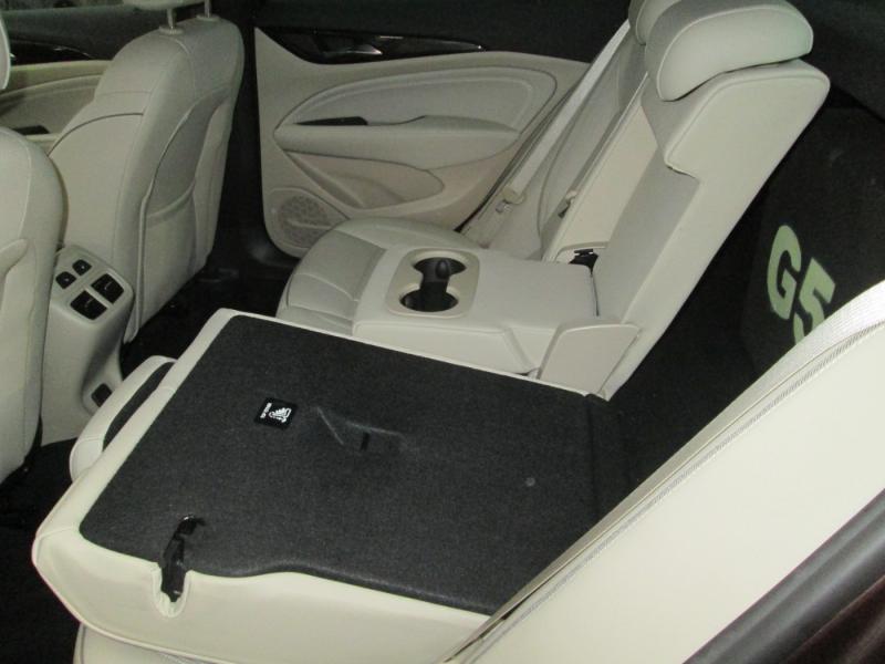 Opel INSIGNIA GS INN 2.0 AT8 170PS