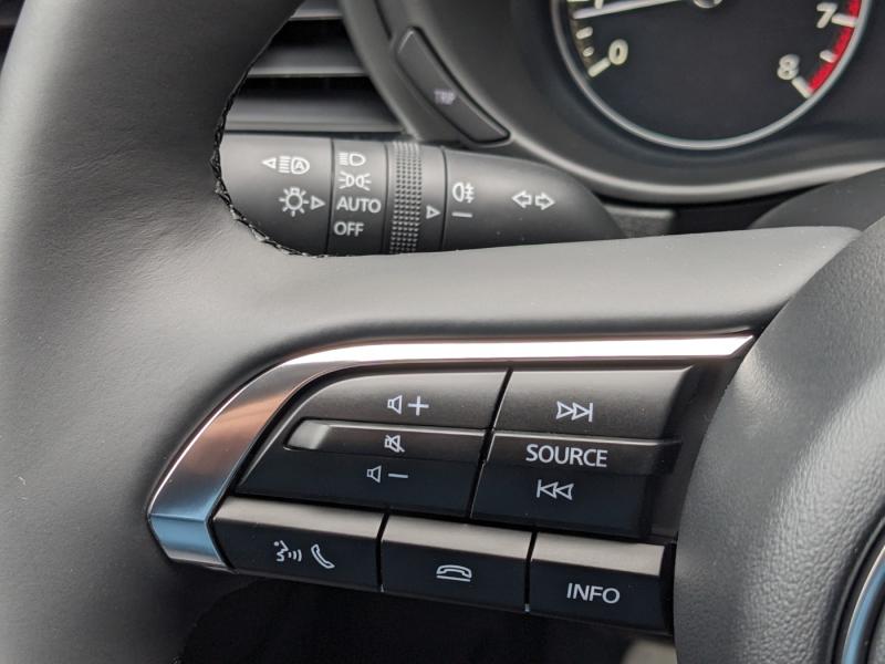 Mazda CX-30 e-Skyactive G140 Centre-Line