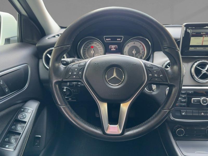 MERCEDES-BENZ GLA 180 CDI Style