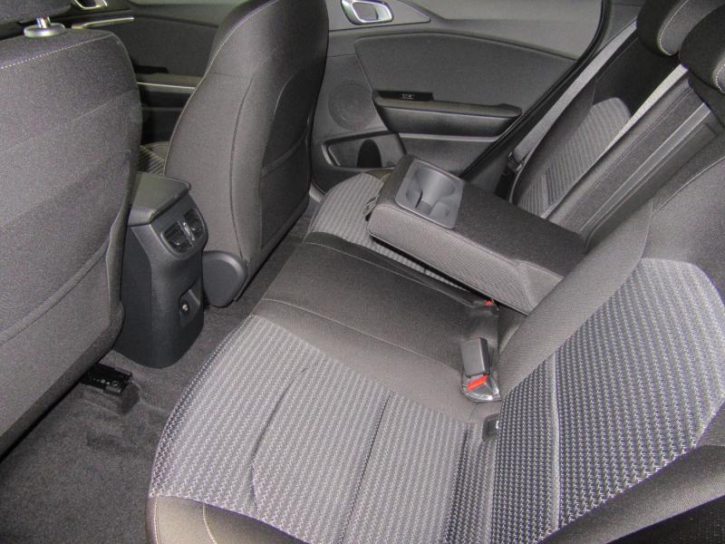 KIA Xceed 1.0 TGDI GPF Silber