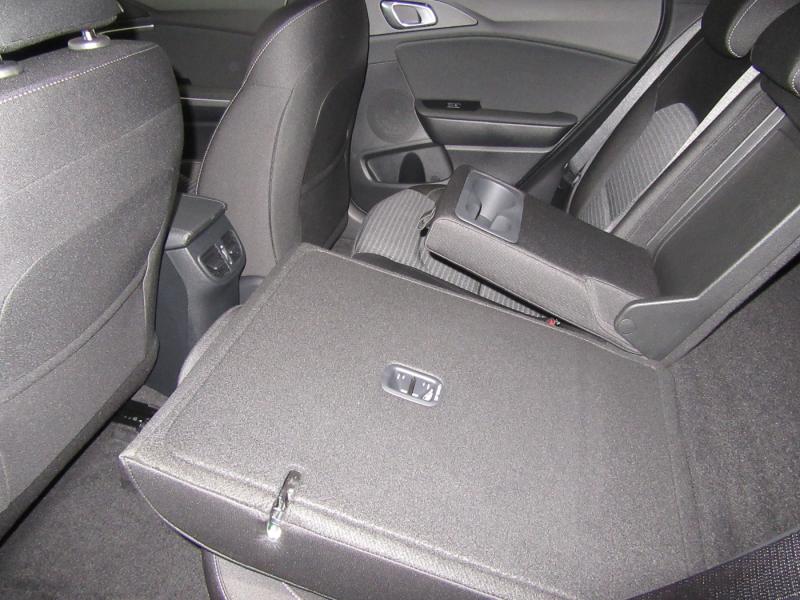 KIA Xceed 1.0 TGDI GPF Silber