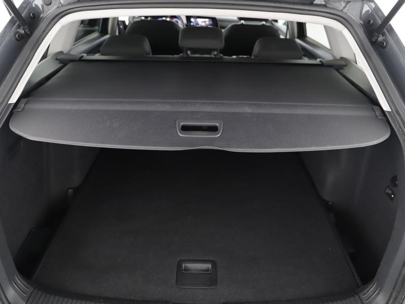 VW Golf Variant Life TDI DSG