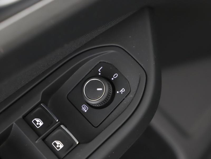 VW Golf Variant Life TDI DSG