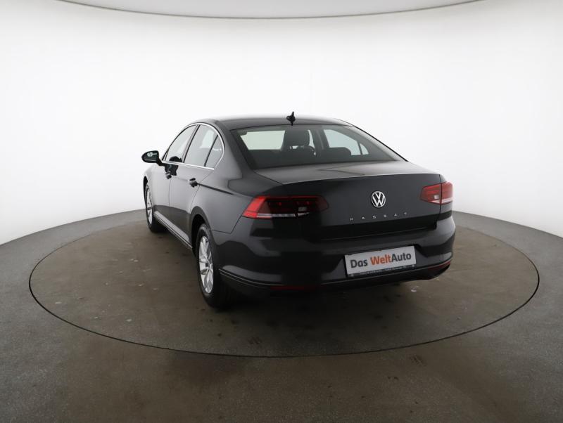 VW Passat Business TDI