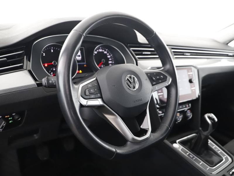 VW Passat Business TDI