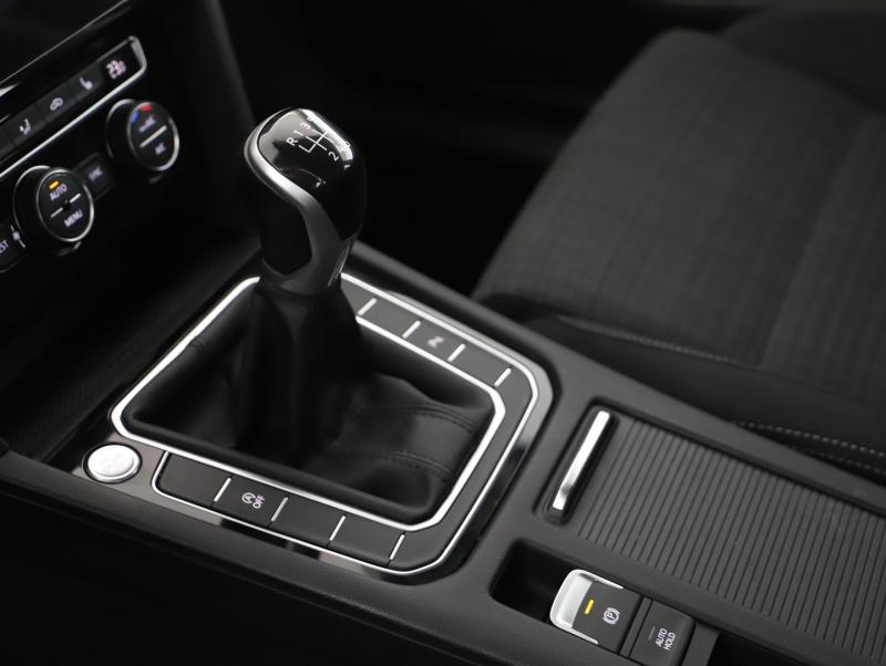 VW Passat Business TDI