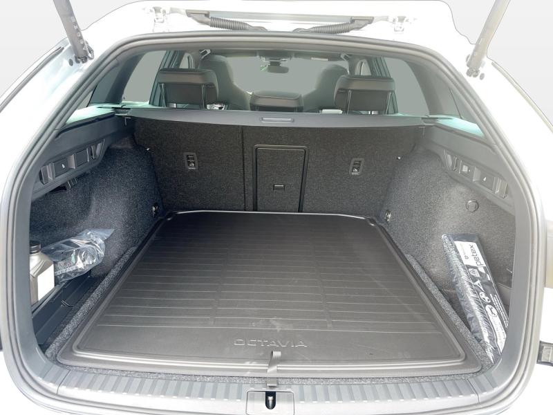Škoda Octavia Combi Sportline TDI DSG