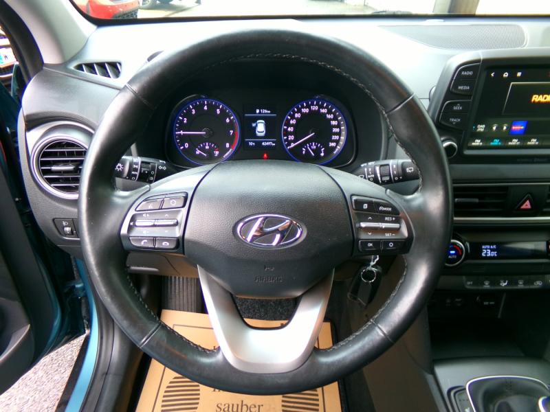 Hyundai Kona 10 T-GDi 2WD Level 4