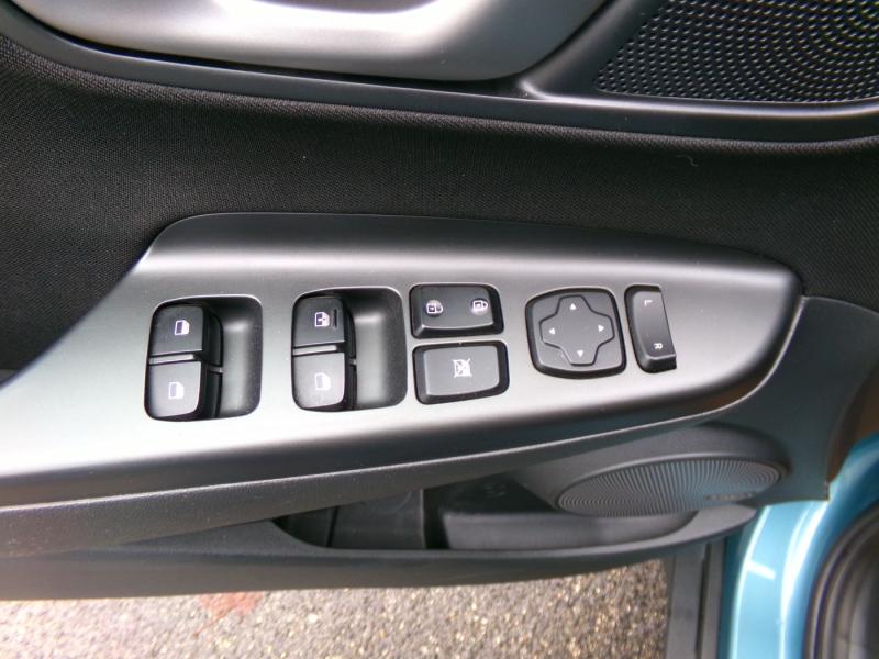 Hyundai Kona 10 T-GDi 2WD Level 4