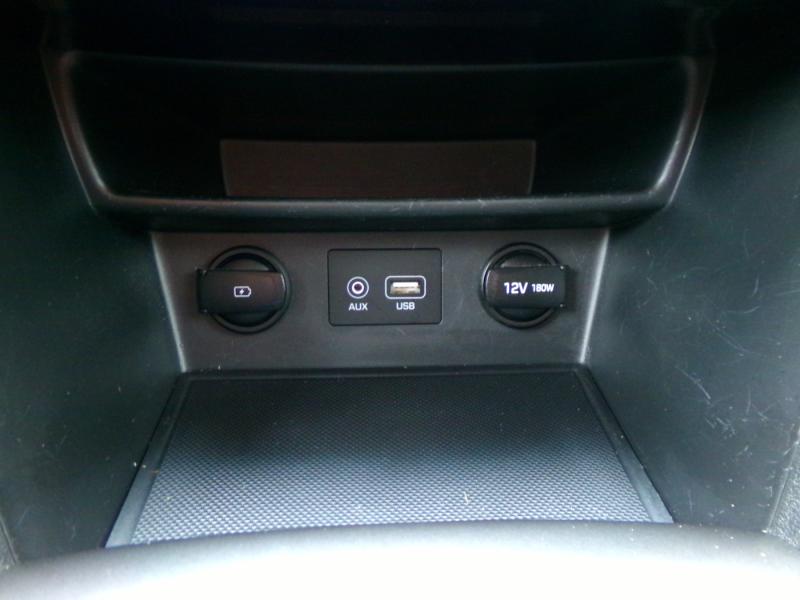 Hyundai Kona 10 T-GDi 2WD Level 4